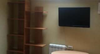 Гостиница Zhemchuzhnaya Guest House Адлер Семейный номер с общей ванной комнатой-4